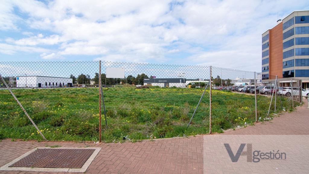 Venta de terreno en Los Barrios