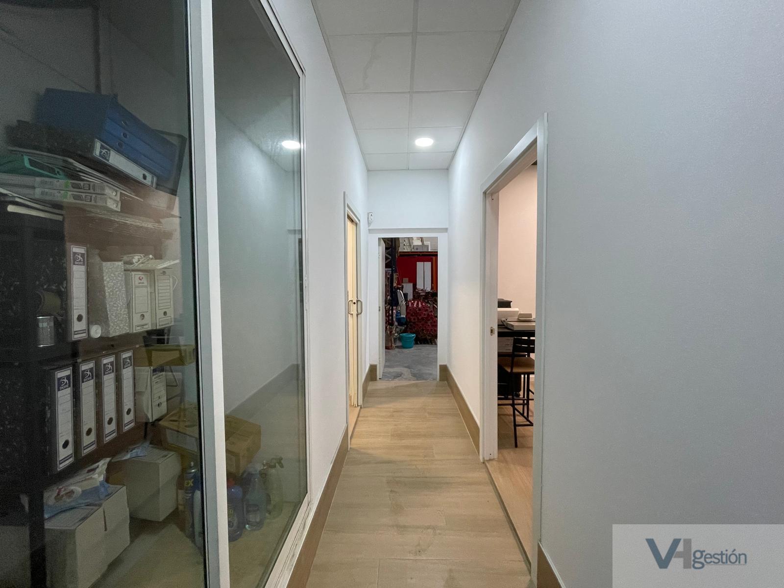 For sale of warehouse in Villamartín