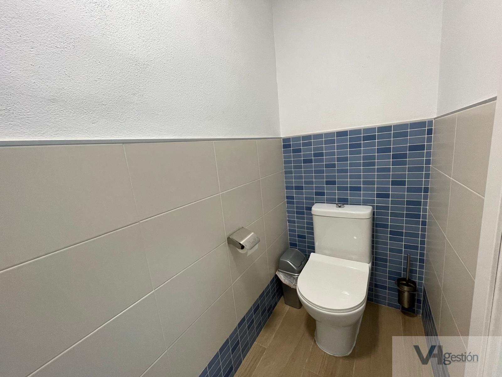 For sale of warehouse in Villamartín