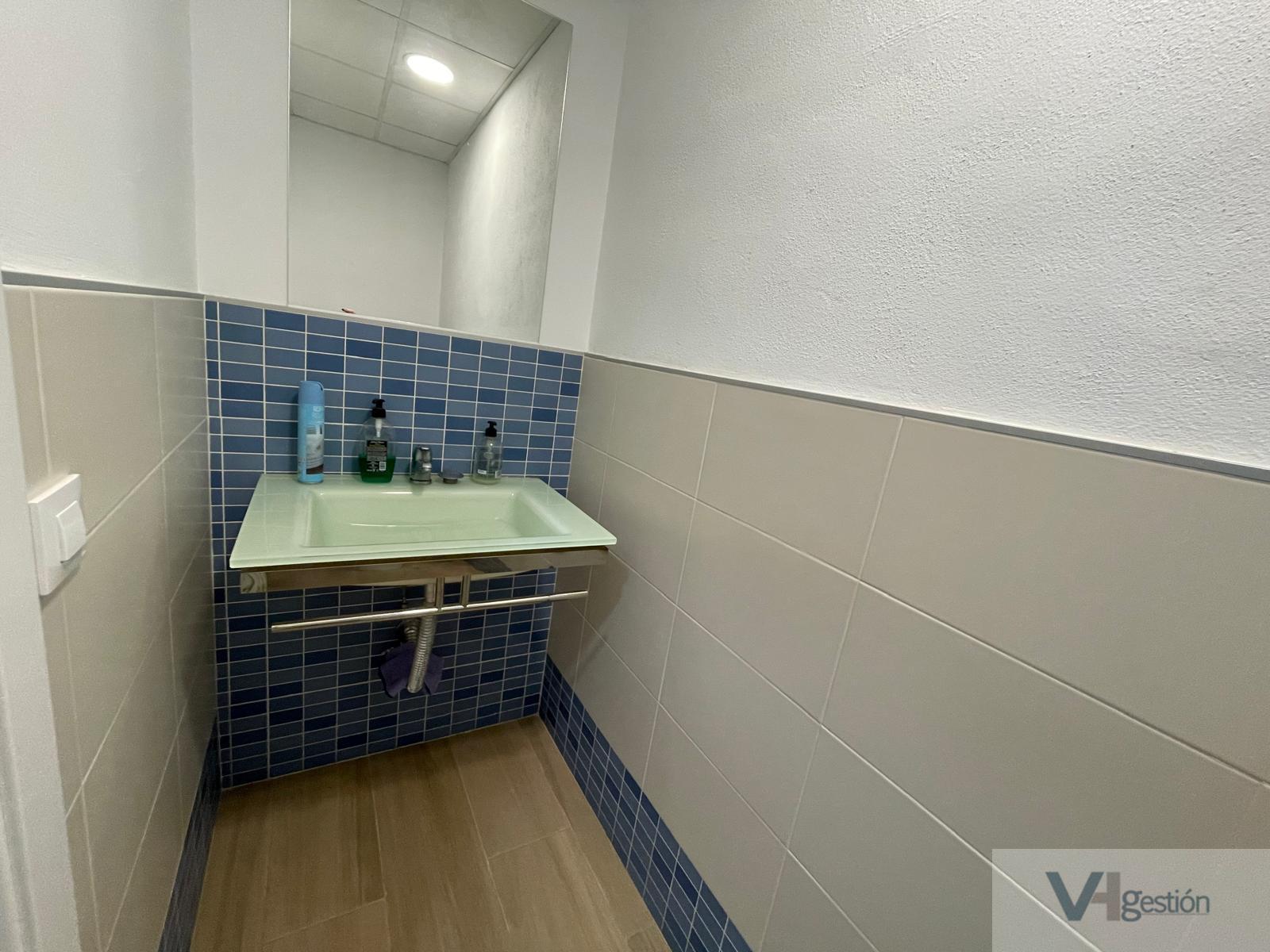 For sale of warehouse in Villamartín