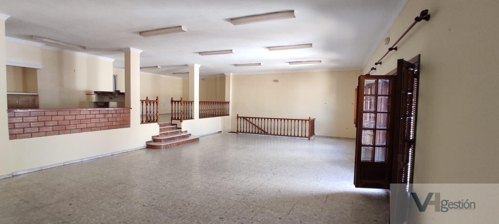 Venta de local comercial en Jimena de la Frontera