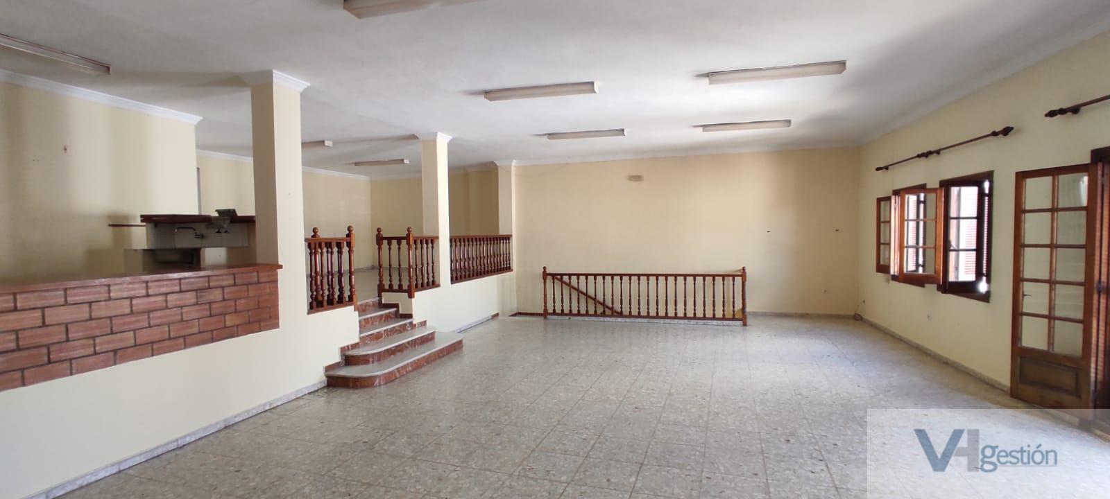 Venta de local comercial en Jimena de la Frontera