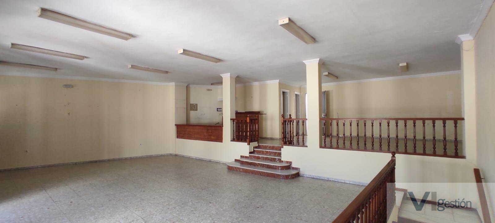 Venta de local comercial en Jimena de la Frontera