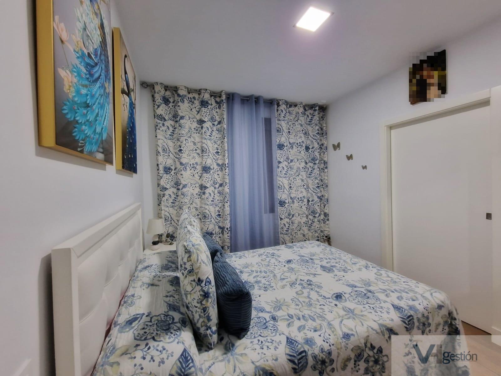 For sale of flat in Villamartín