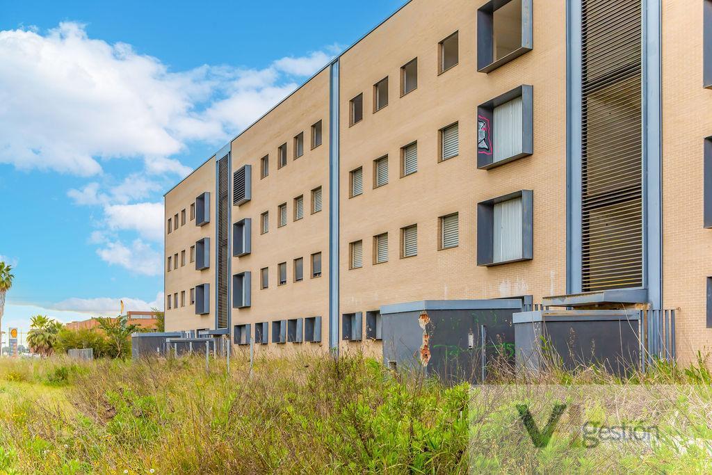Venta de edificio en Gelves