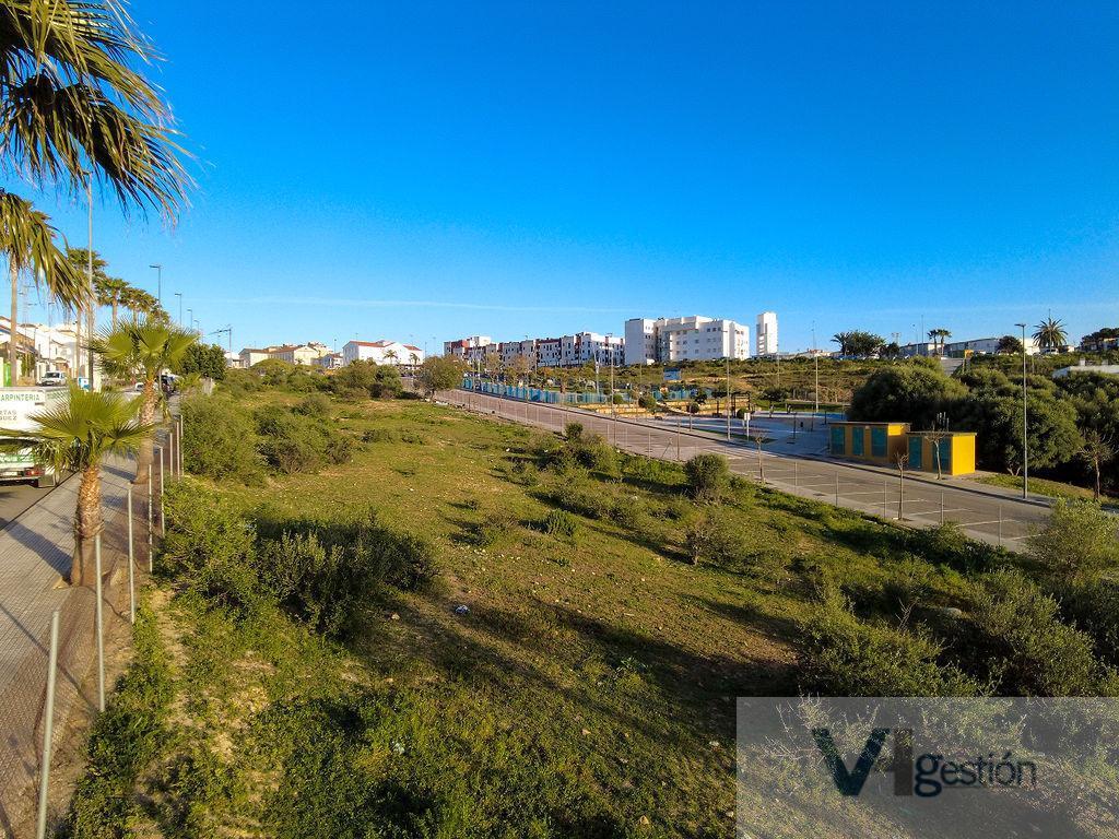 For sale of land in San Roque