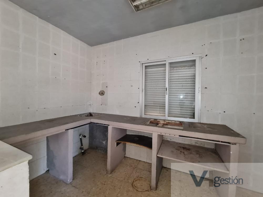 For sale of house in Sanlúcar la Mayor