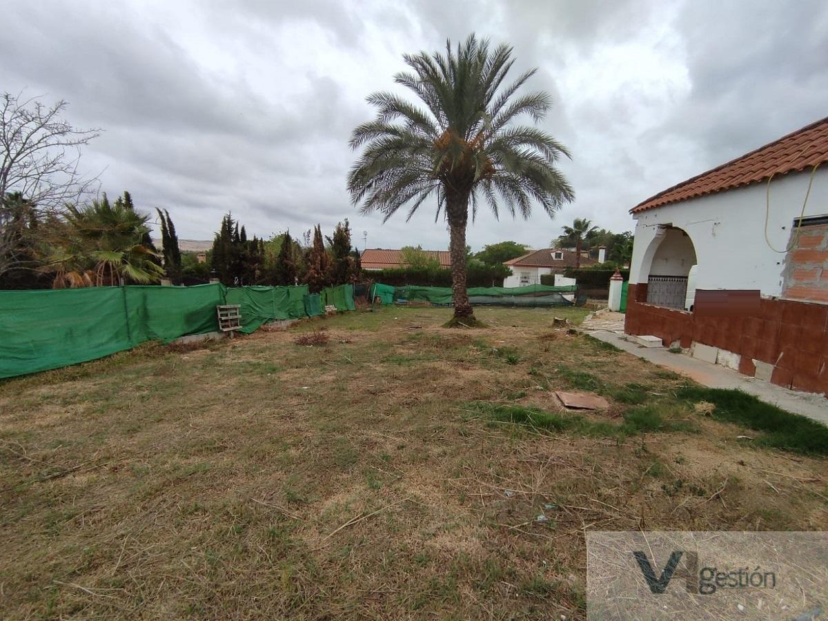 For sale of house in Sanlúcar la Mayor