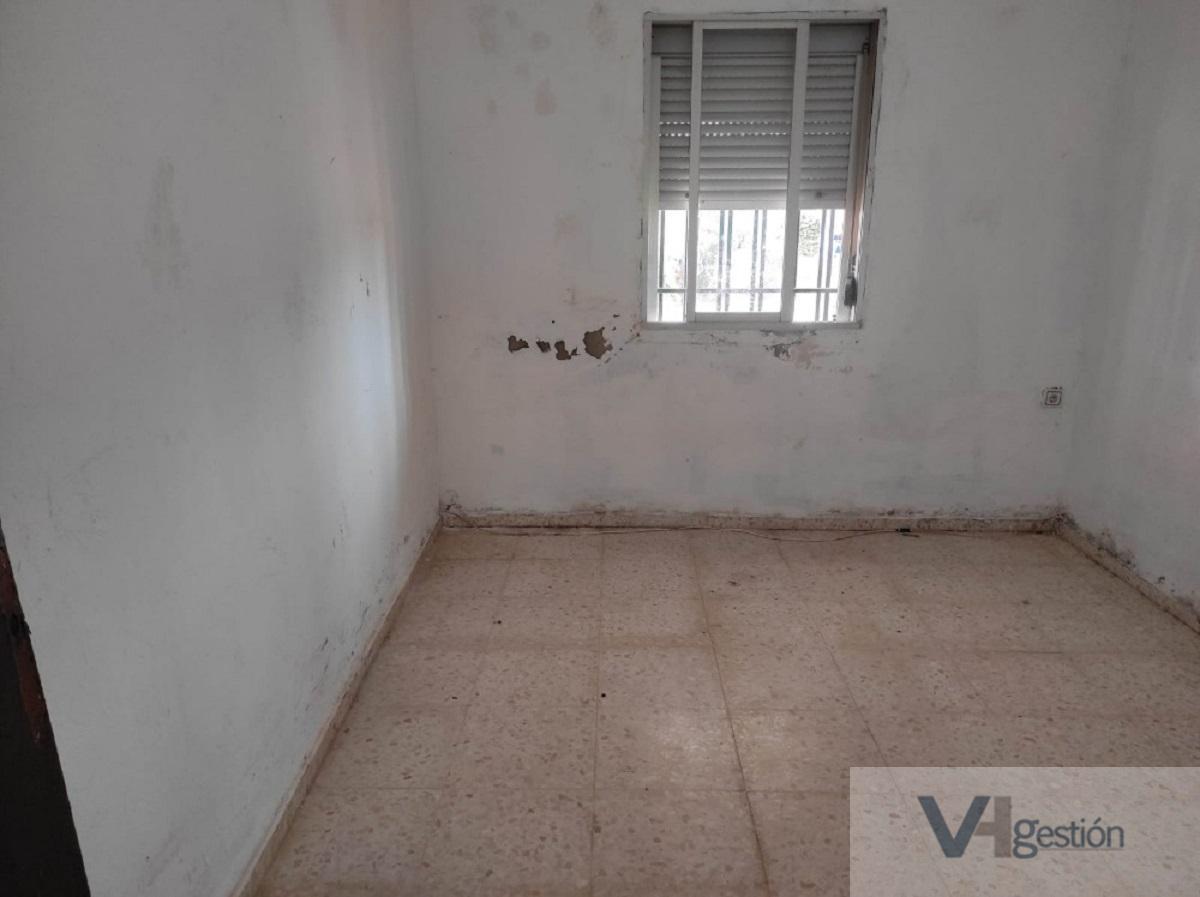 For sale of house in Sanlúcar la Mayor