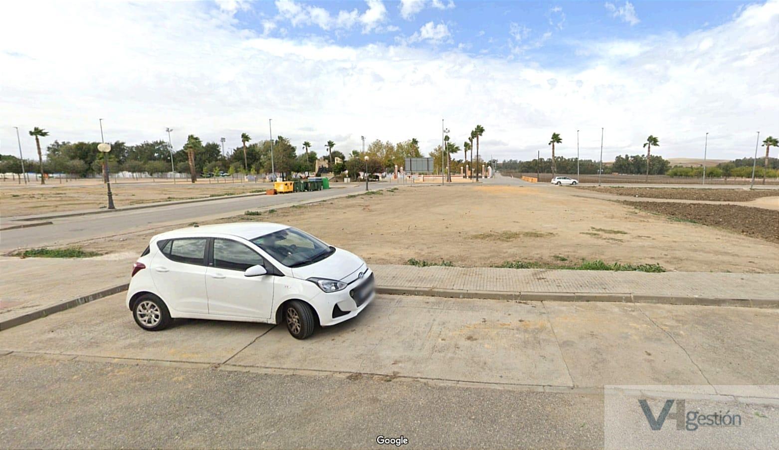 For sale of land in Villamartín