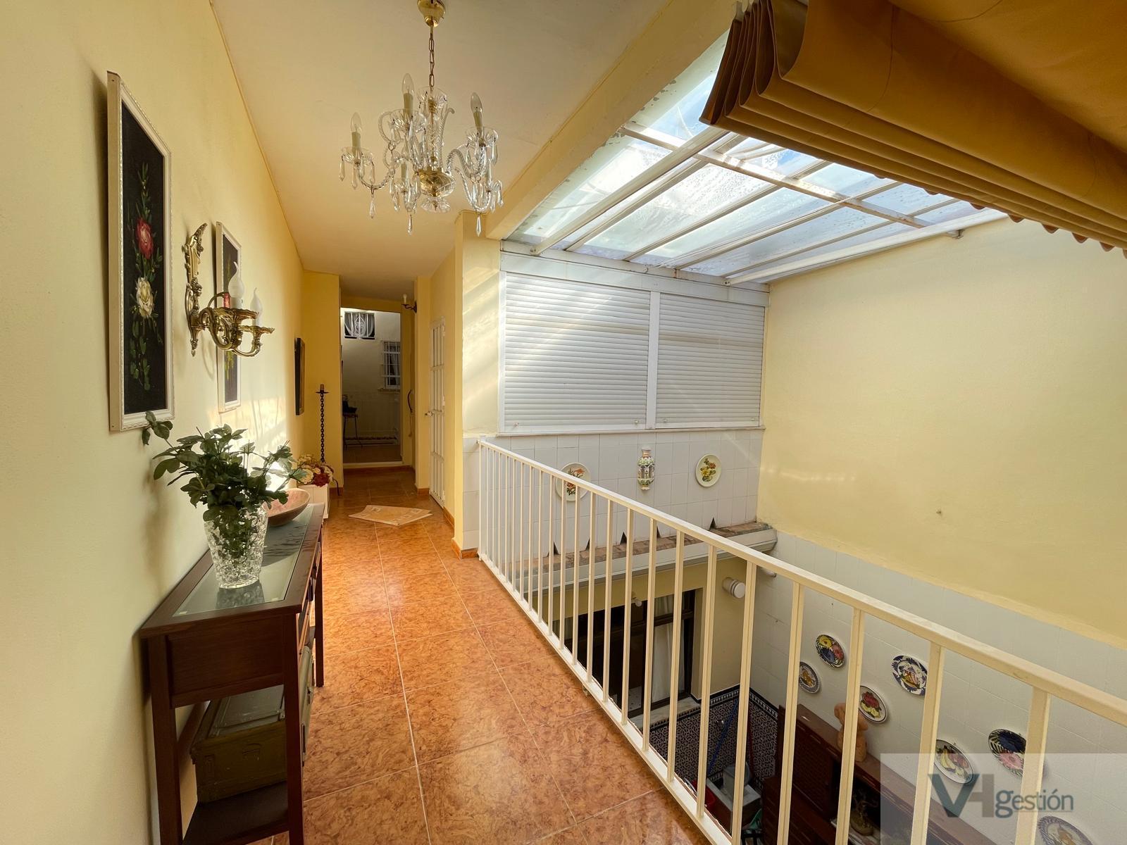 For sale of house in Villamartín