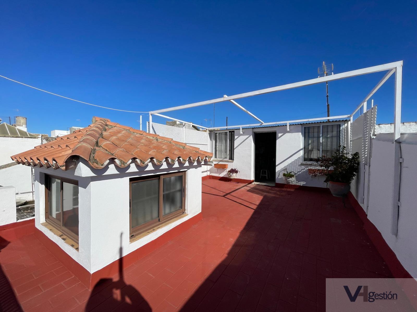 For sale of house in Villamartín