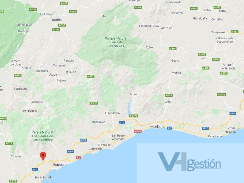 Venta de terreno en Estepona