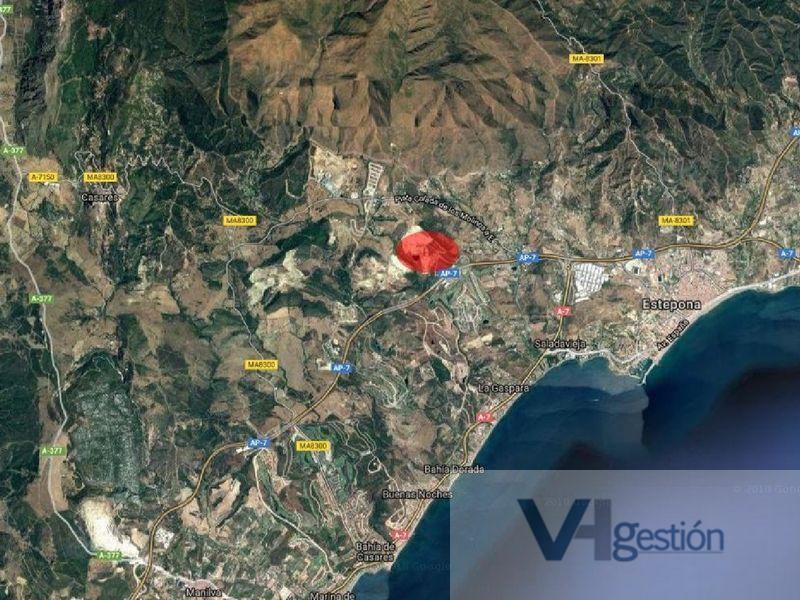 Venta de terreno en Estepona