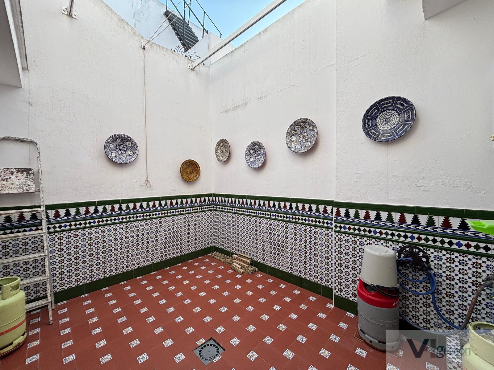For sale of house in Villamartín