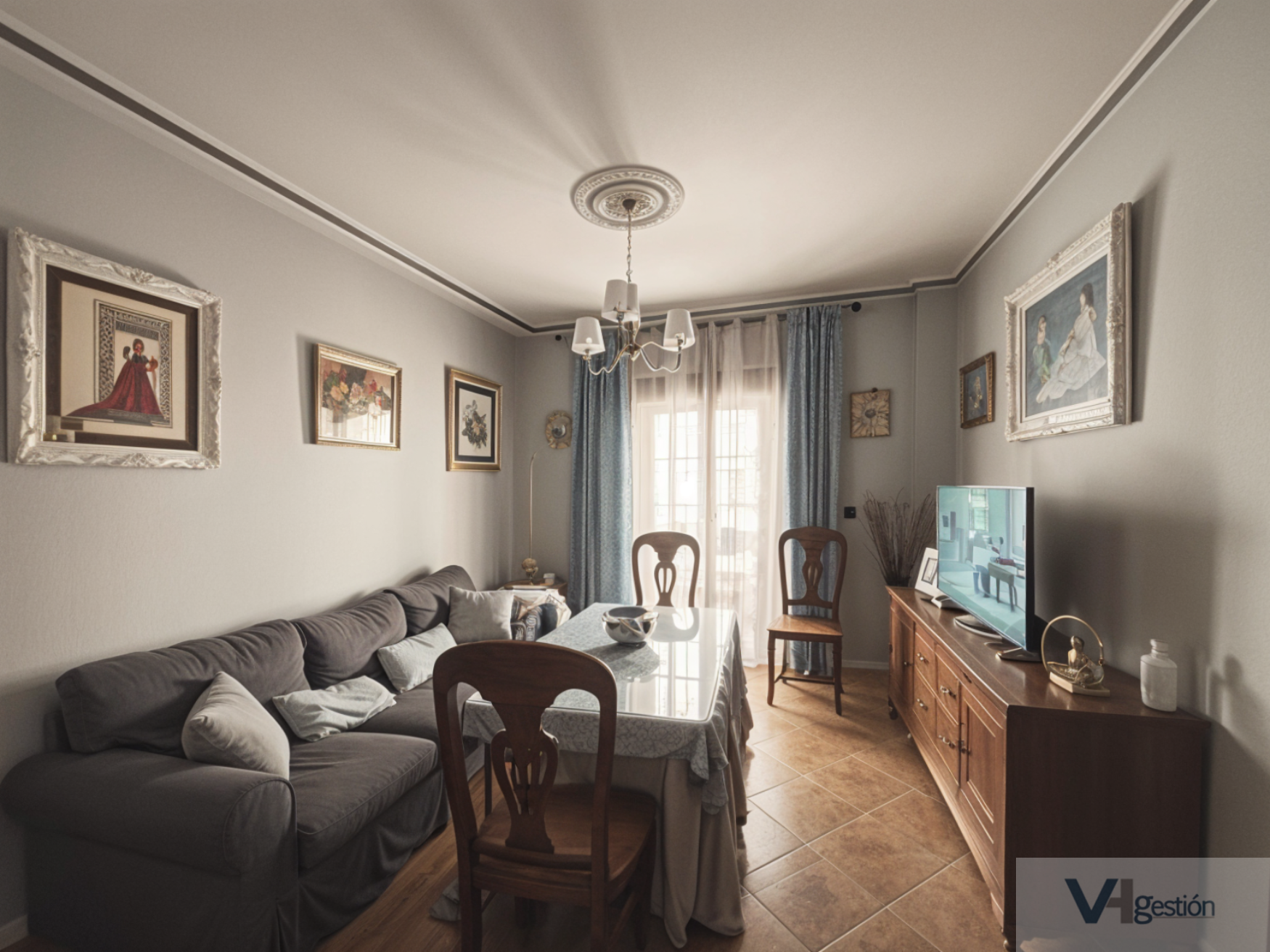 For sale of house in Villamartín
