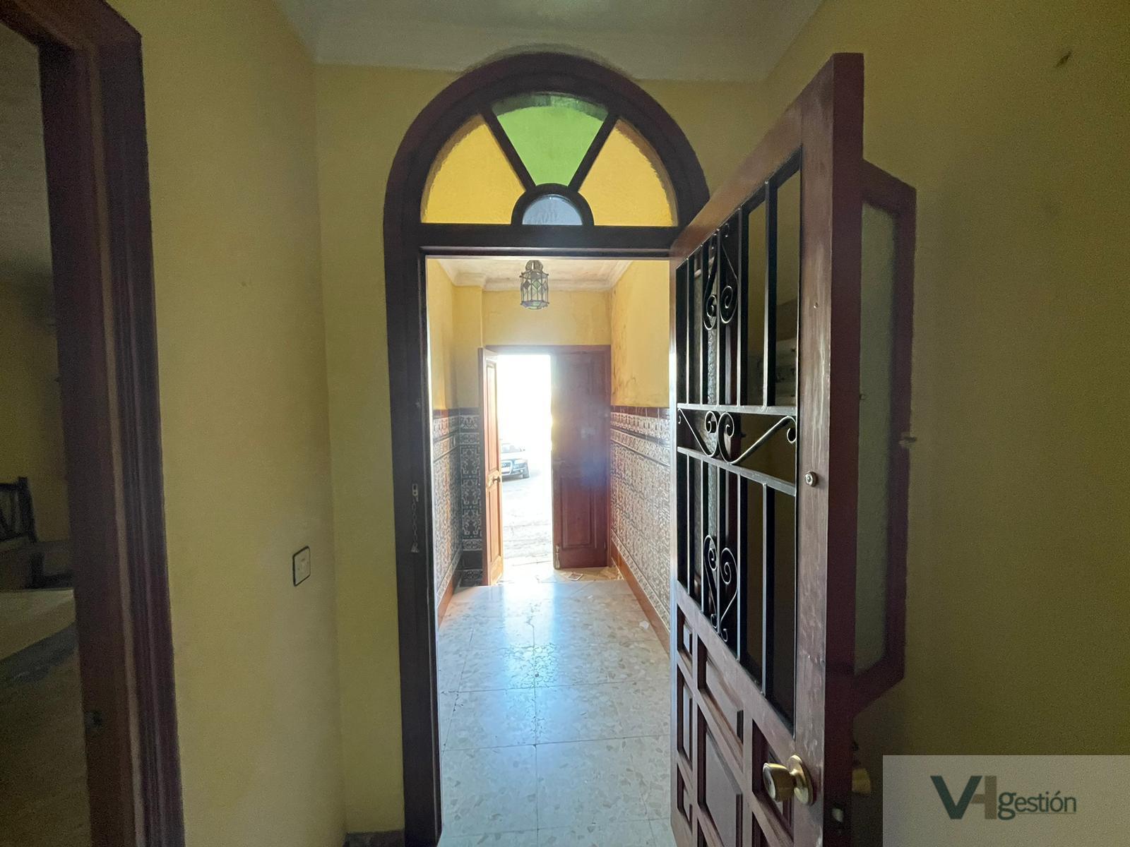 For sale of house in Villamartín