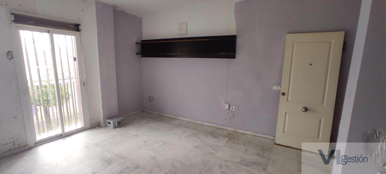 For sale of duplex in Gelves