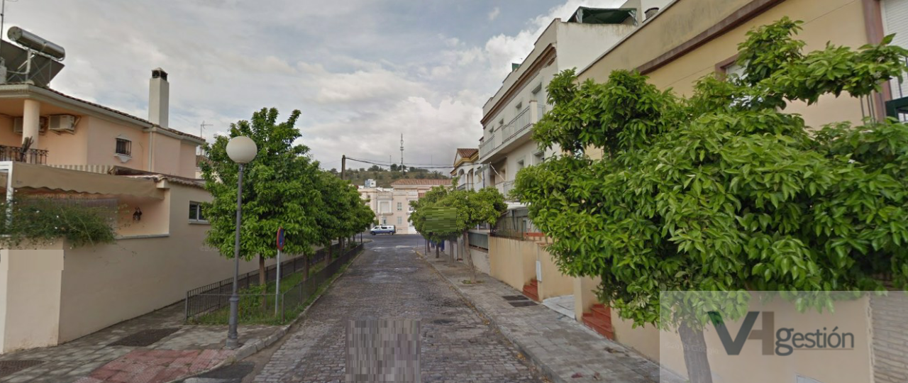 For sale of duplex in Gelves