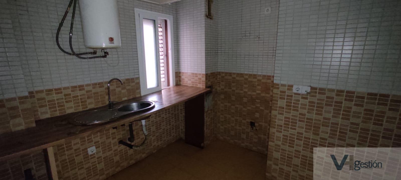 For sale of duplex in Gelves