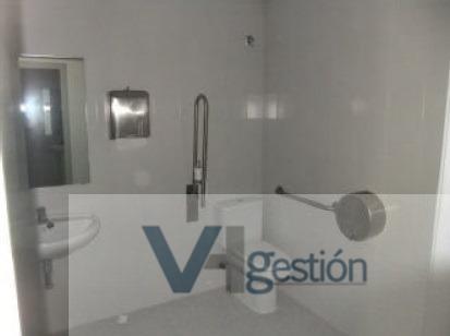 For sale of commercial in Algeciras