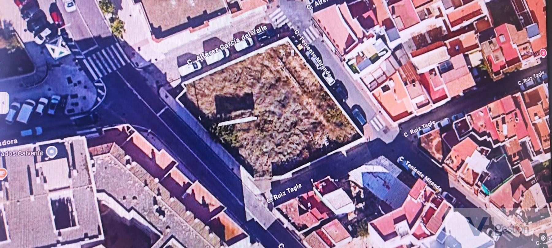 For sale of land in Algeciras