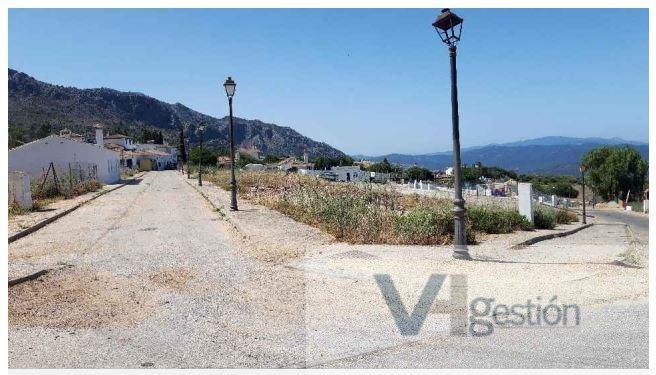 Venta de terreno en Benaocaz