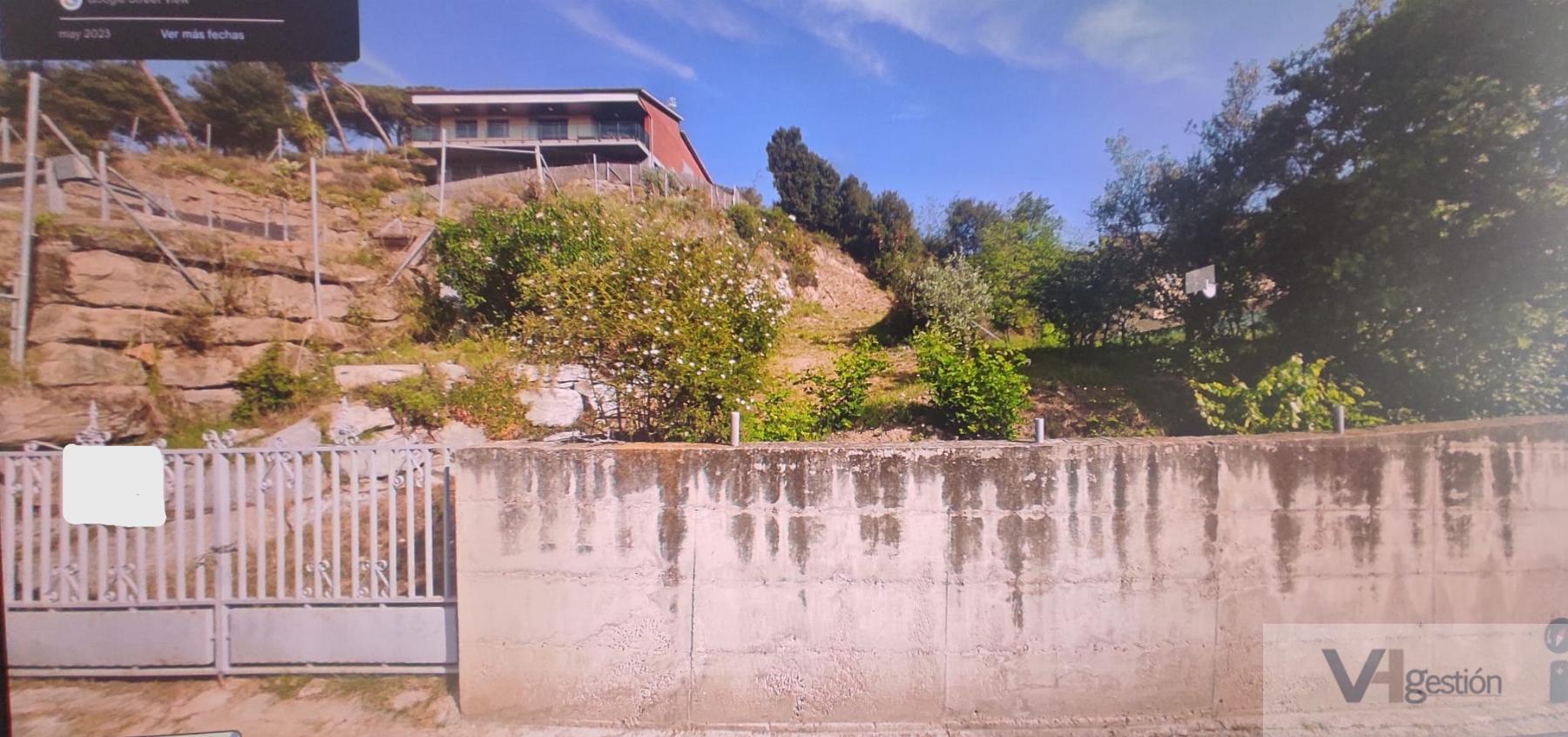 For sale of land in Montseny
