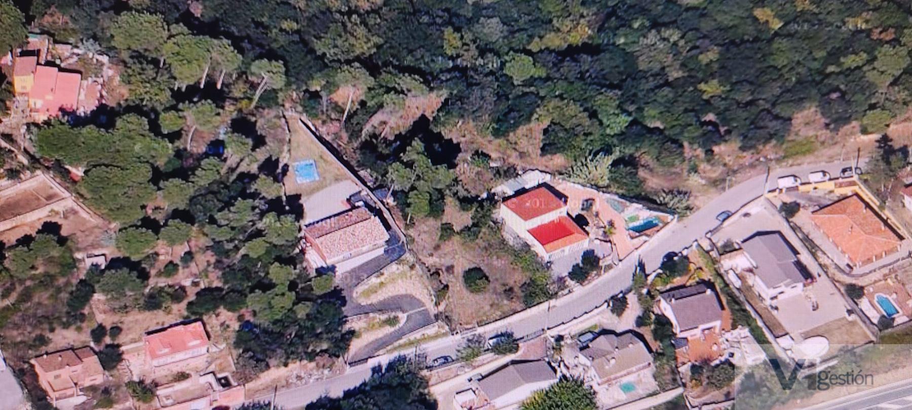 For sale of land in Montseny