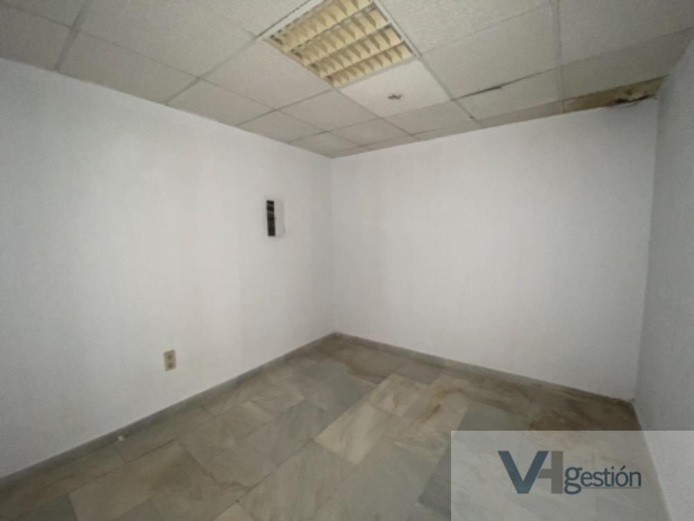 For sale of commercial in Chiclana de la Frontera