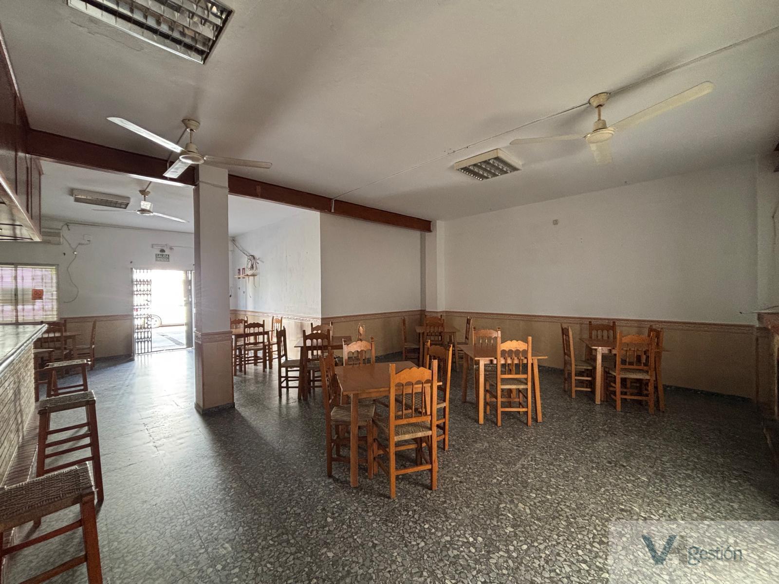 For sale of house in Villamartín