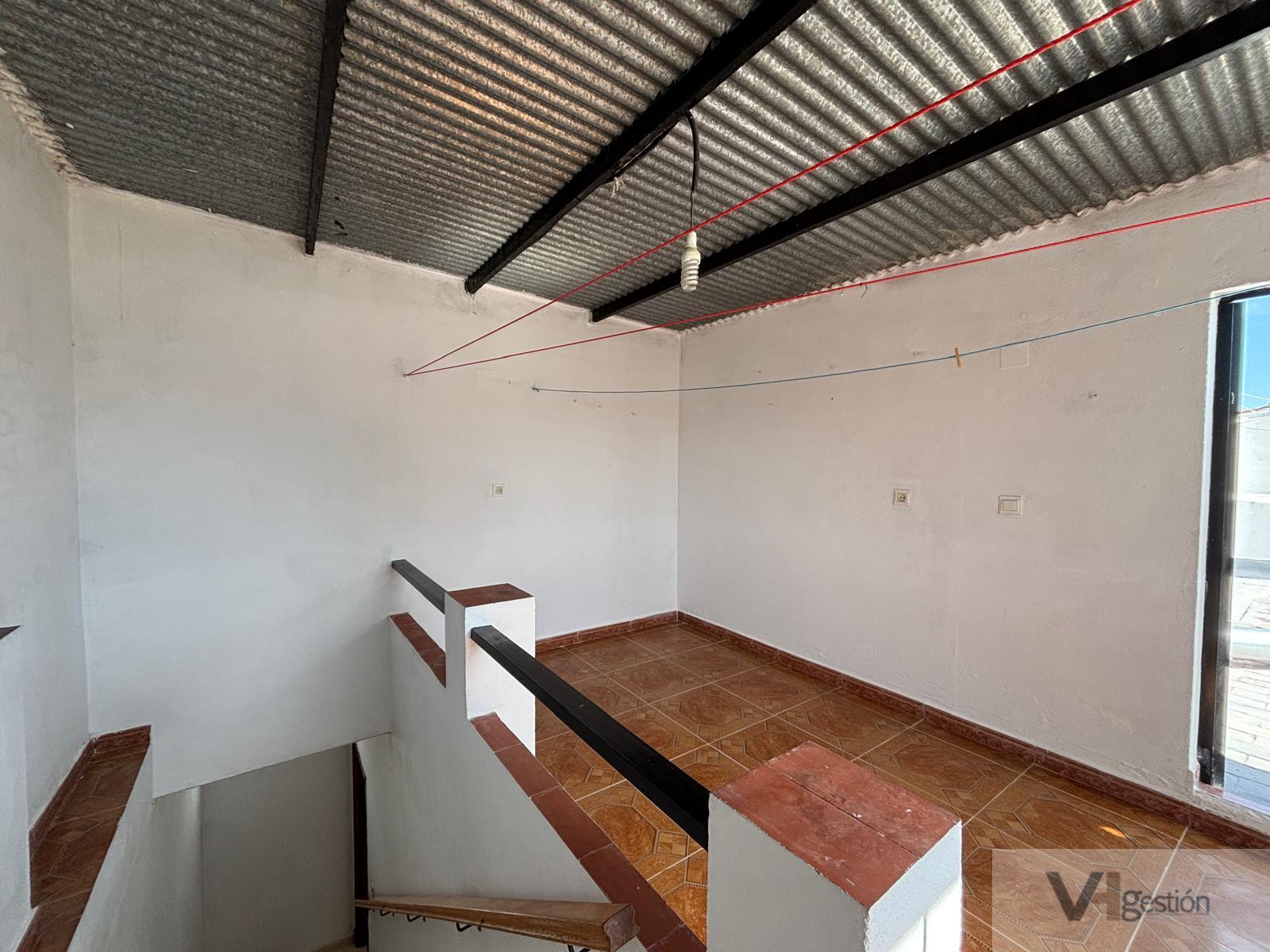 For sale of house in Villamartín