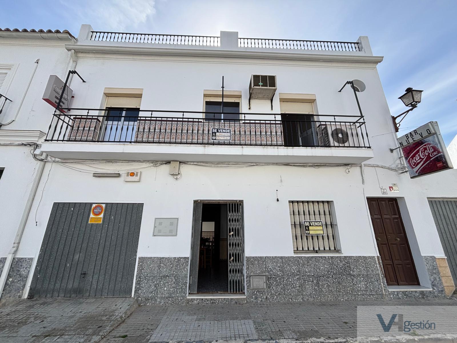 For sale of house in Villamartín