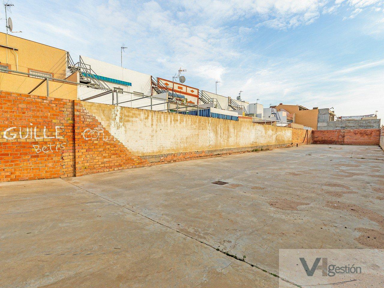 For sale of commercial in La Rinconada