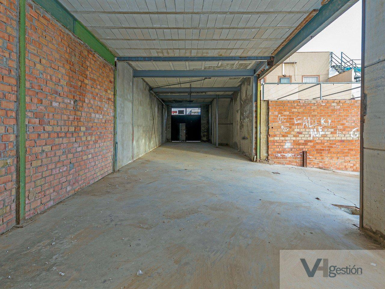 For sale of commercial in La Rinconada