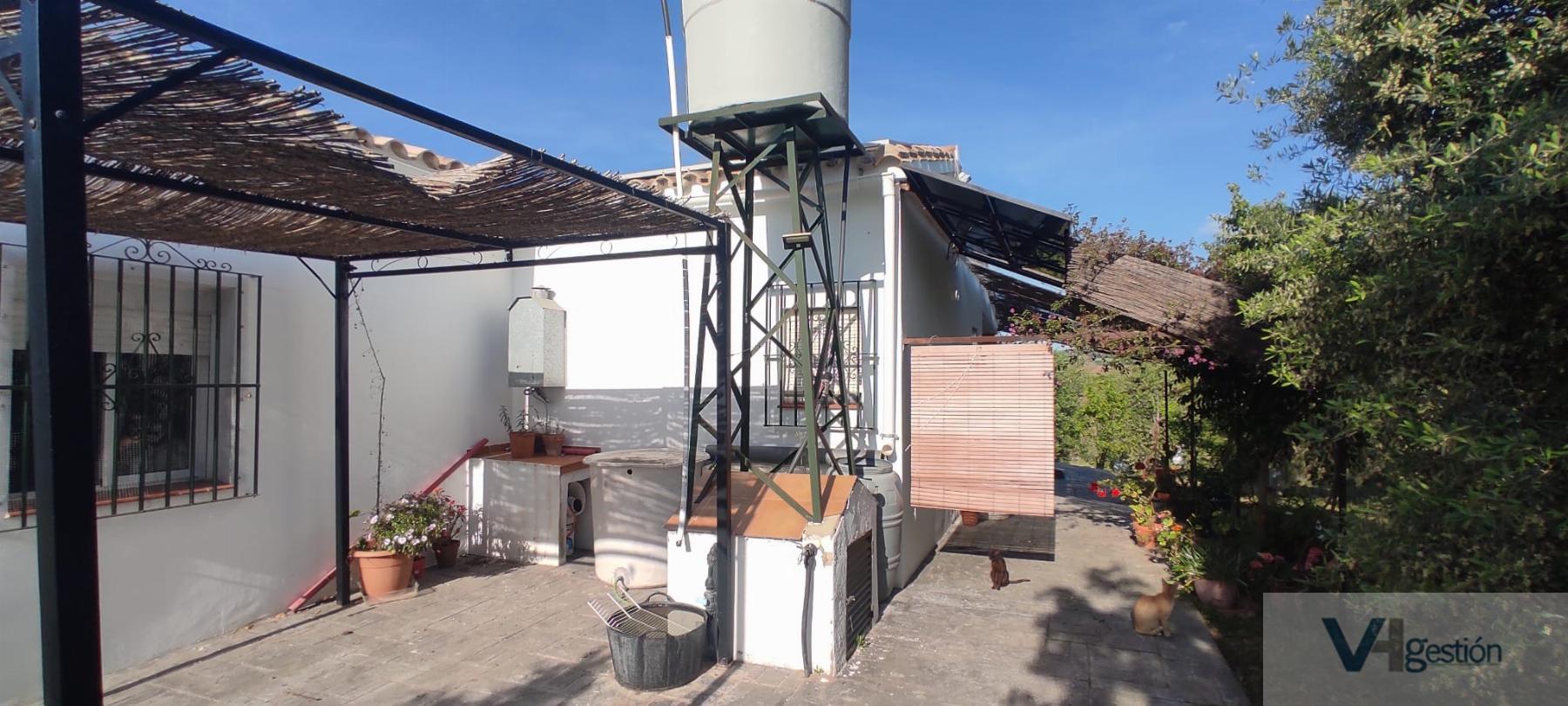 For sale of rural property in Montellano