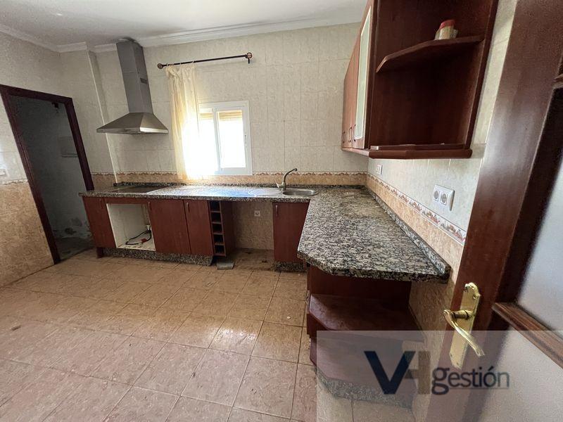 Venta de finca rústica en Carmona