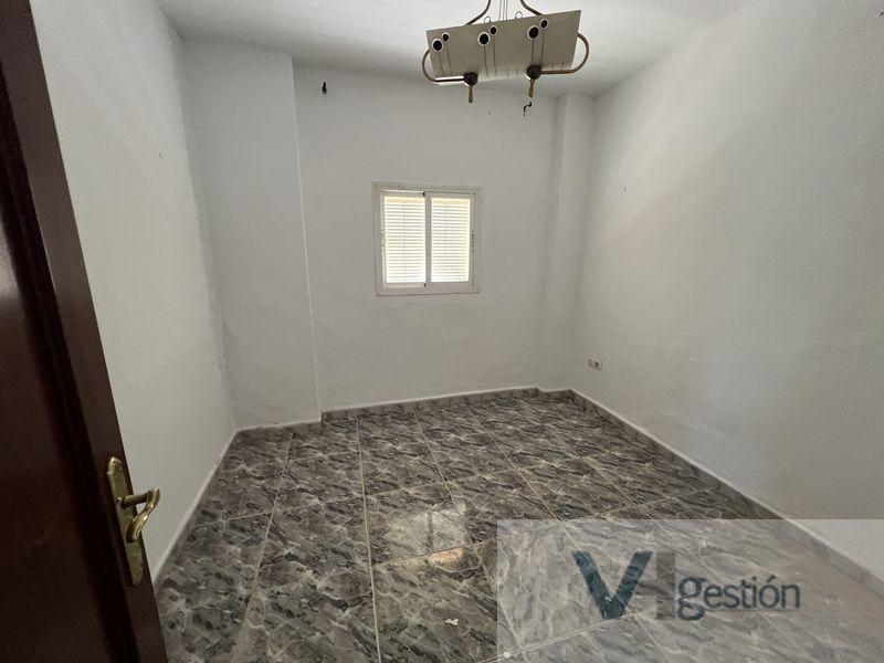 Venta de finca rústica en Carmona
