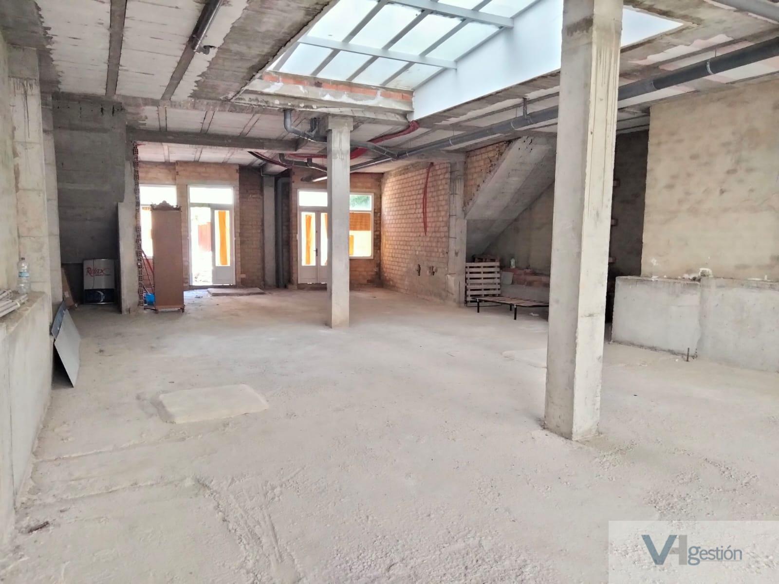 Venta de local en Villamartín