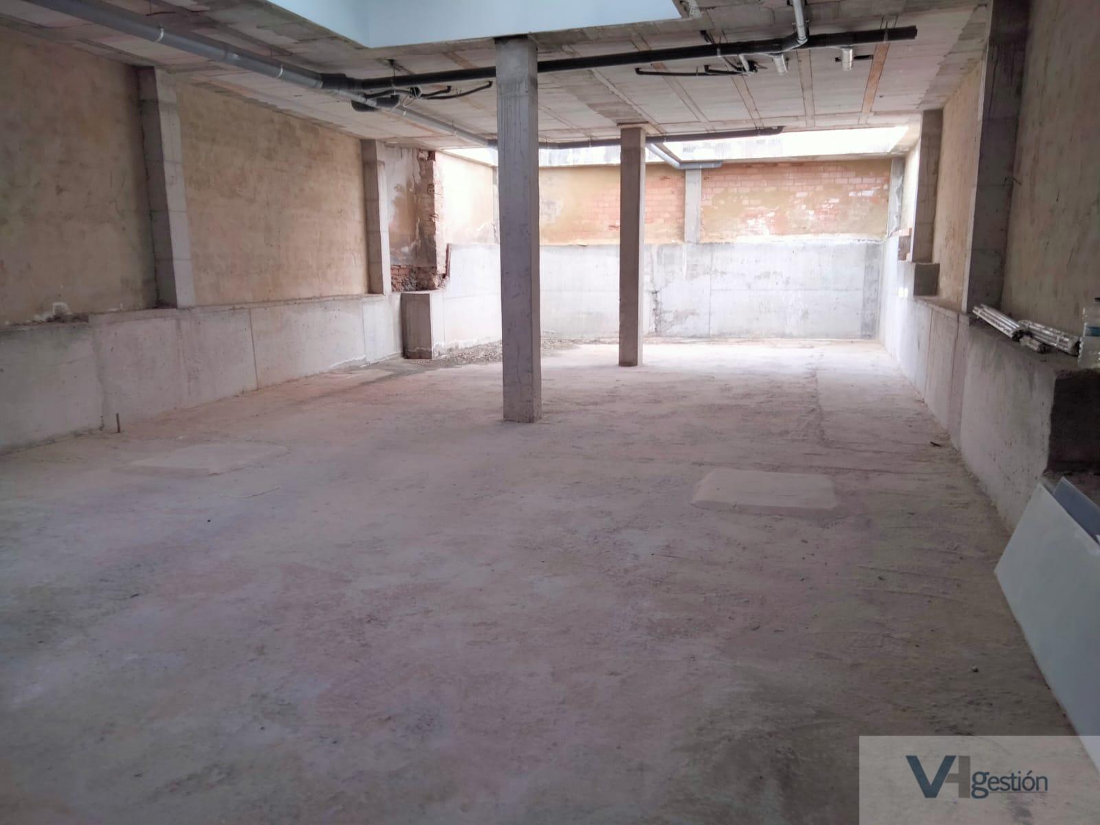 Venta de local en Villamartín