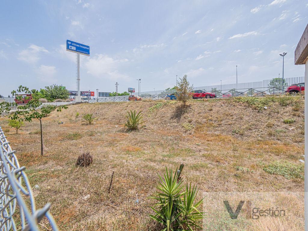 Venta de terreno en Castilleja de la Cuesta