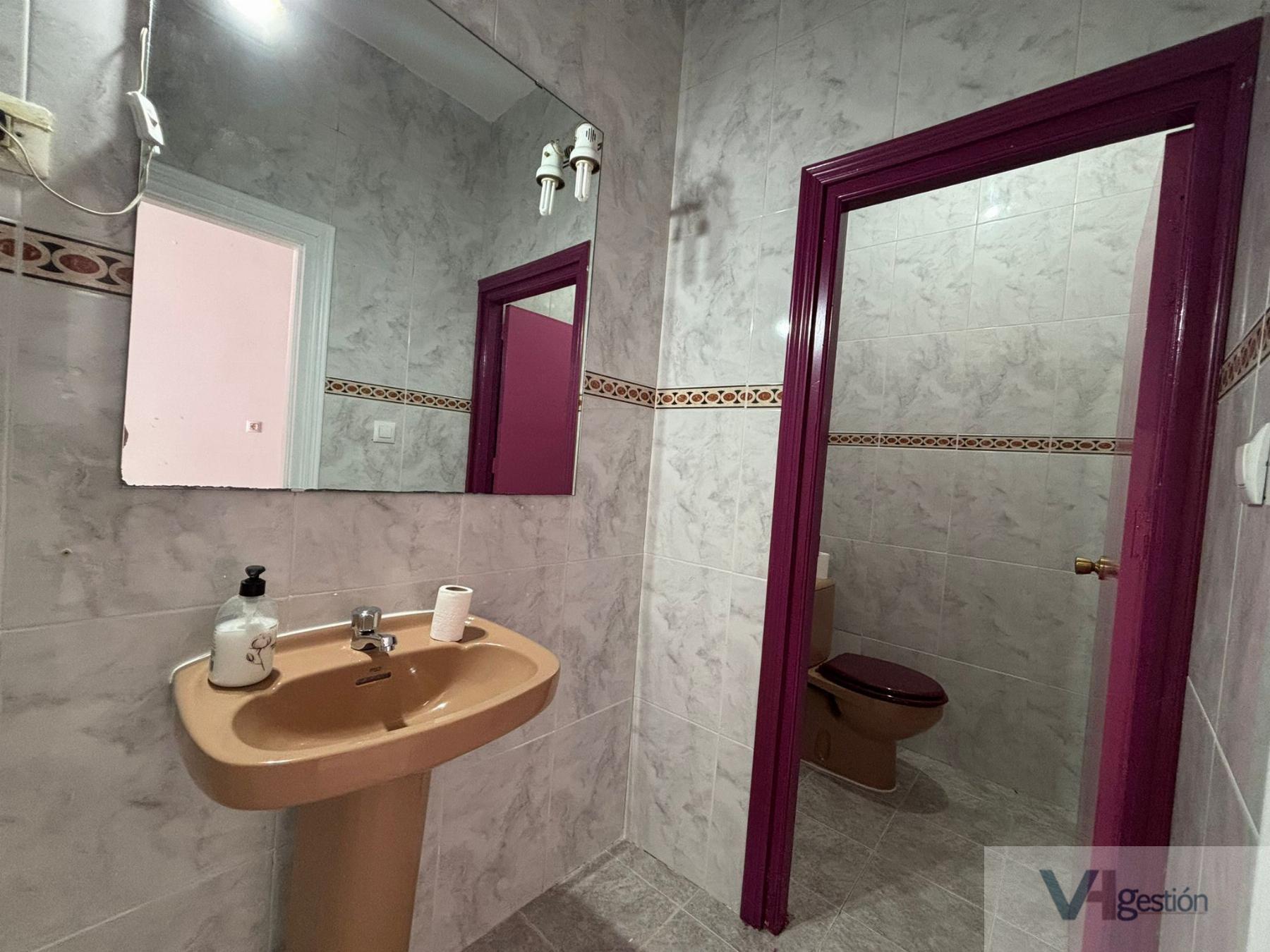 Venta de local en Villamartín