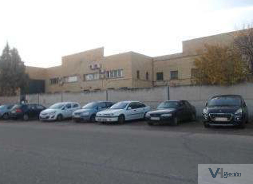 Venta de nave en Valdemoro