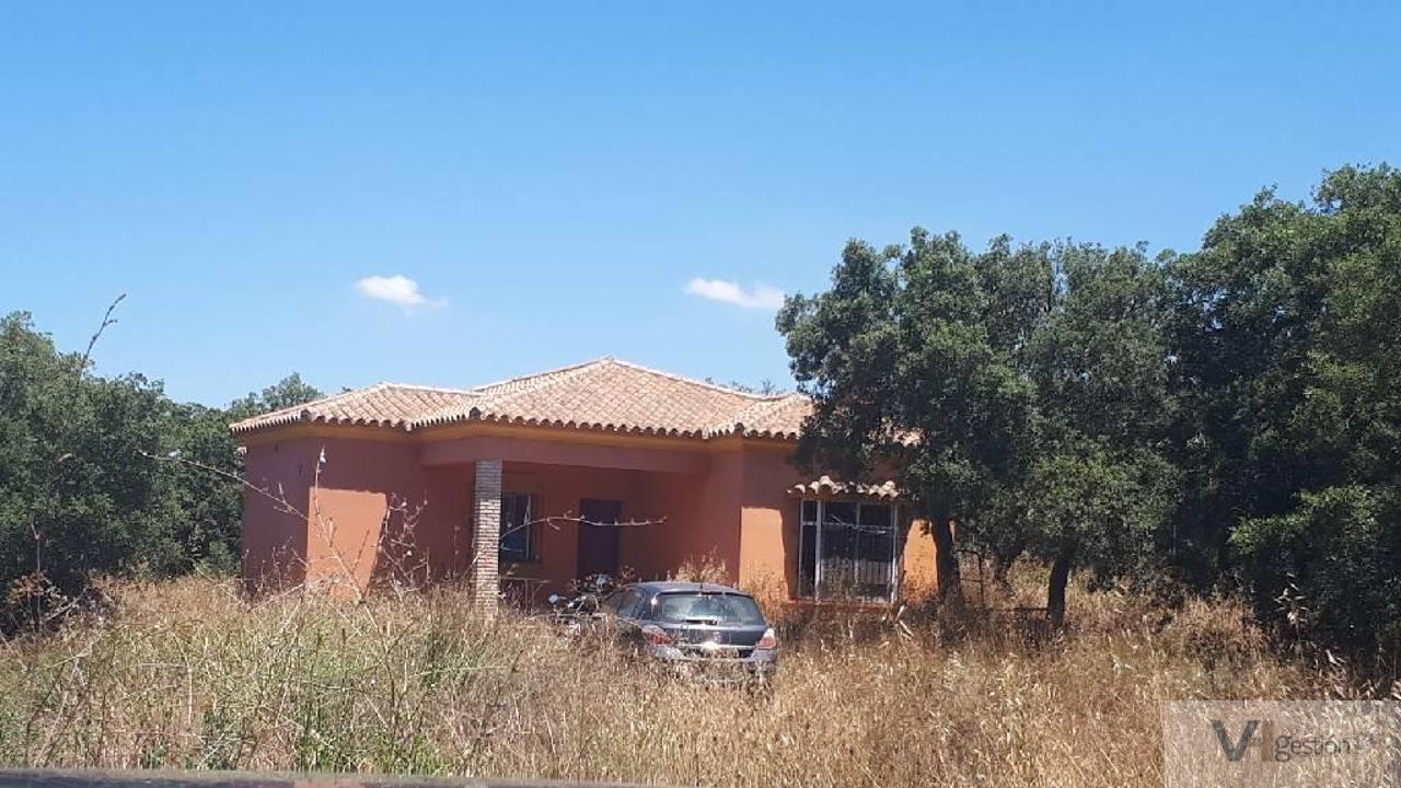 Venta de finca rústica en Chiclana de la Frontera