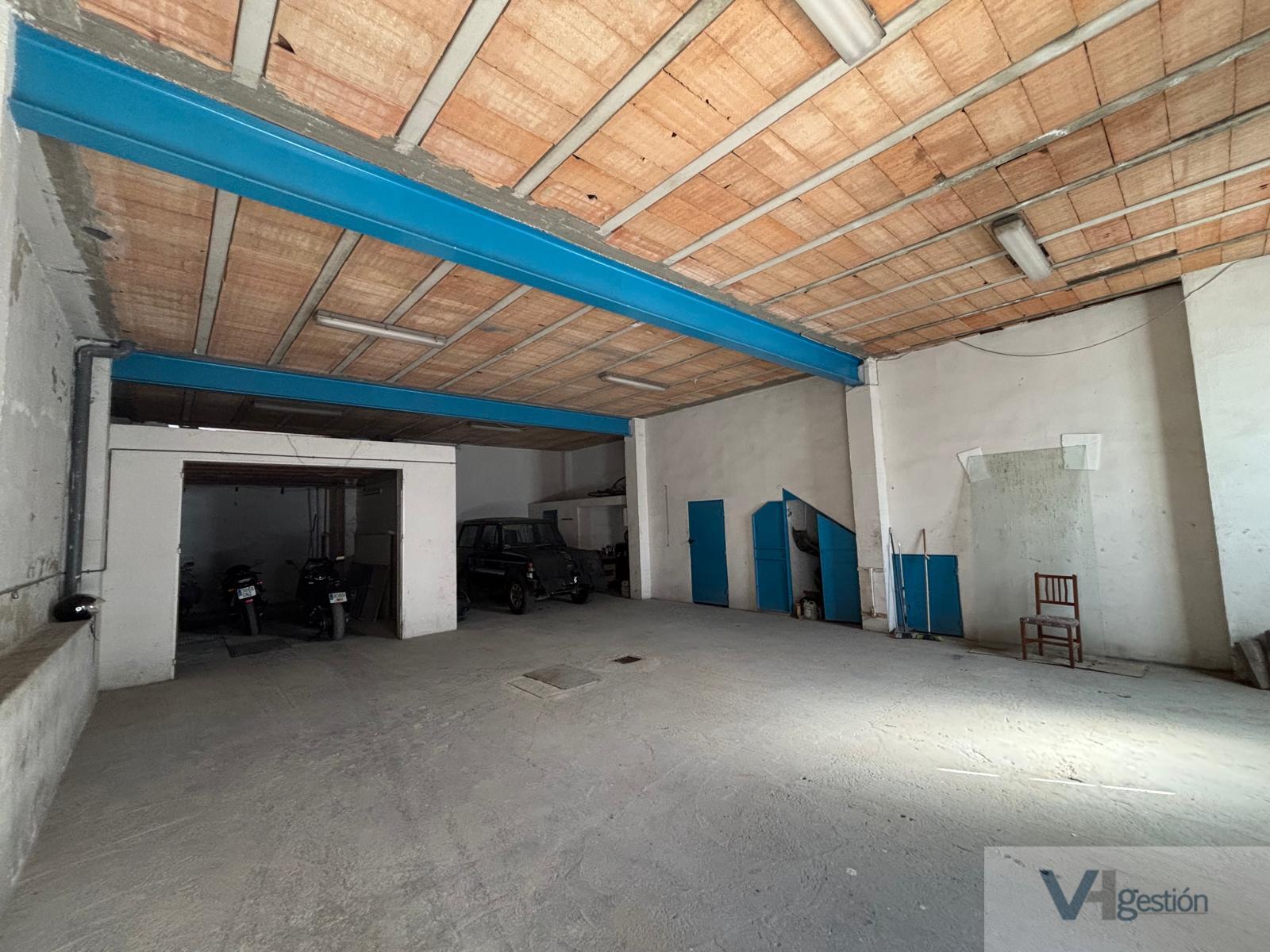 Venta de garaje en Villamartín