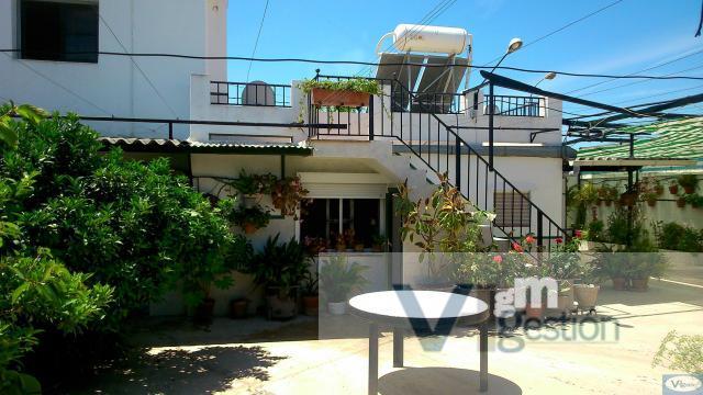 For sale of house in Bornos