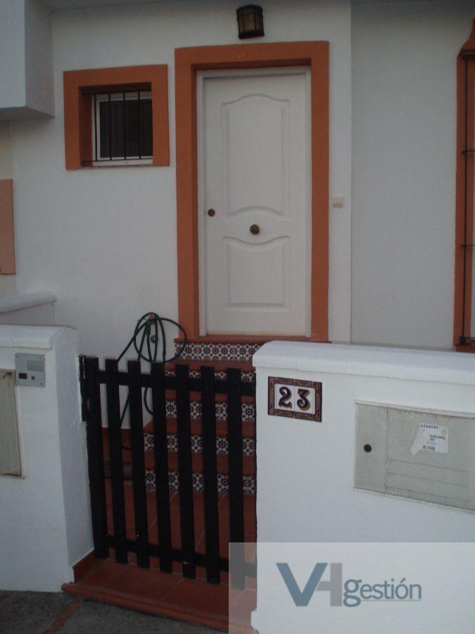 For sale of house in Villamartín