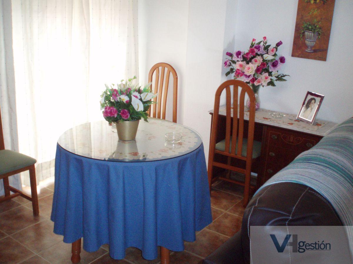 For sale of house in Villamartín