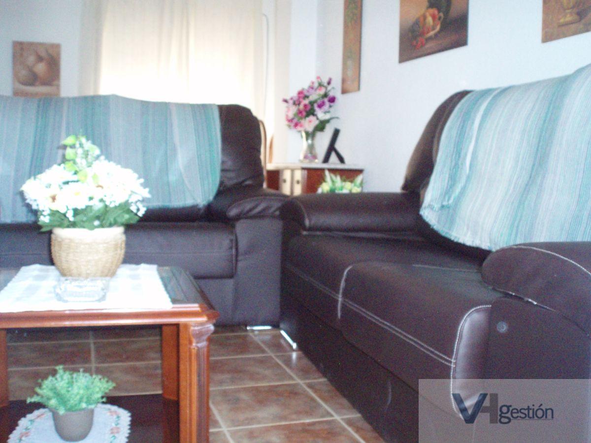 For sale of house in Villamartín