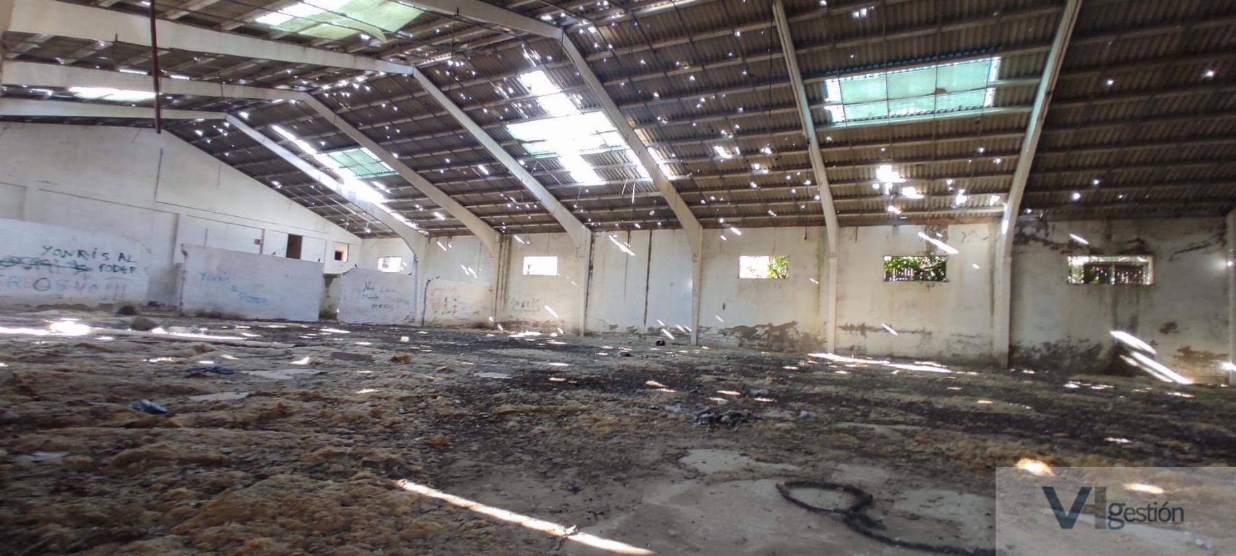 For sale of industrial plant/warehouse in Villamartín